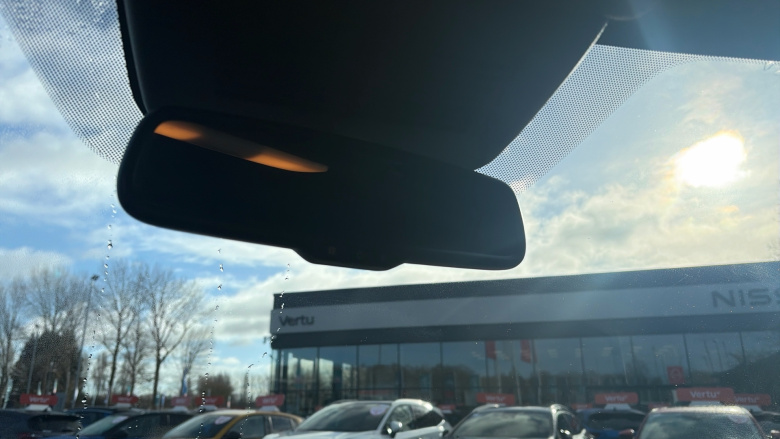 Nissan Juke 1.0 DiG-T 114 N-Connecta 5dr Petrol Hatchback